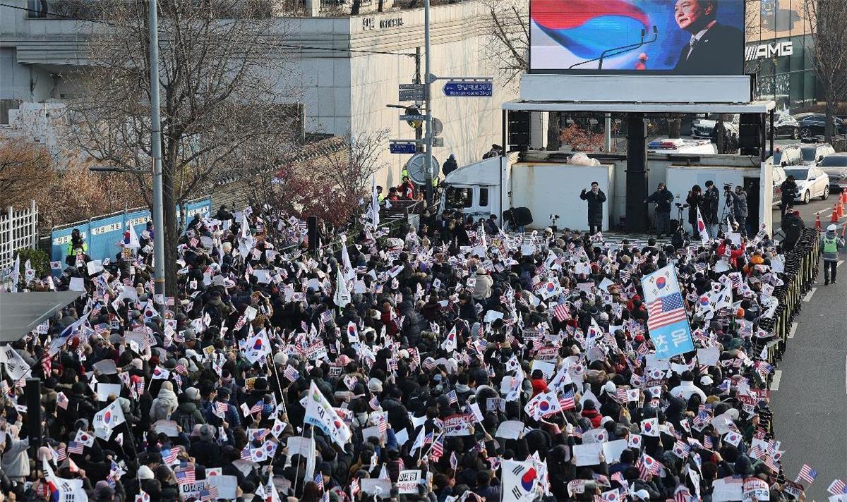 5 palabras clave para entender el enfrentamiento de Yoon Suk-yeol: más de 100 personas se enfrentaron durante más de 5 horas